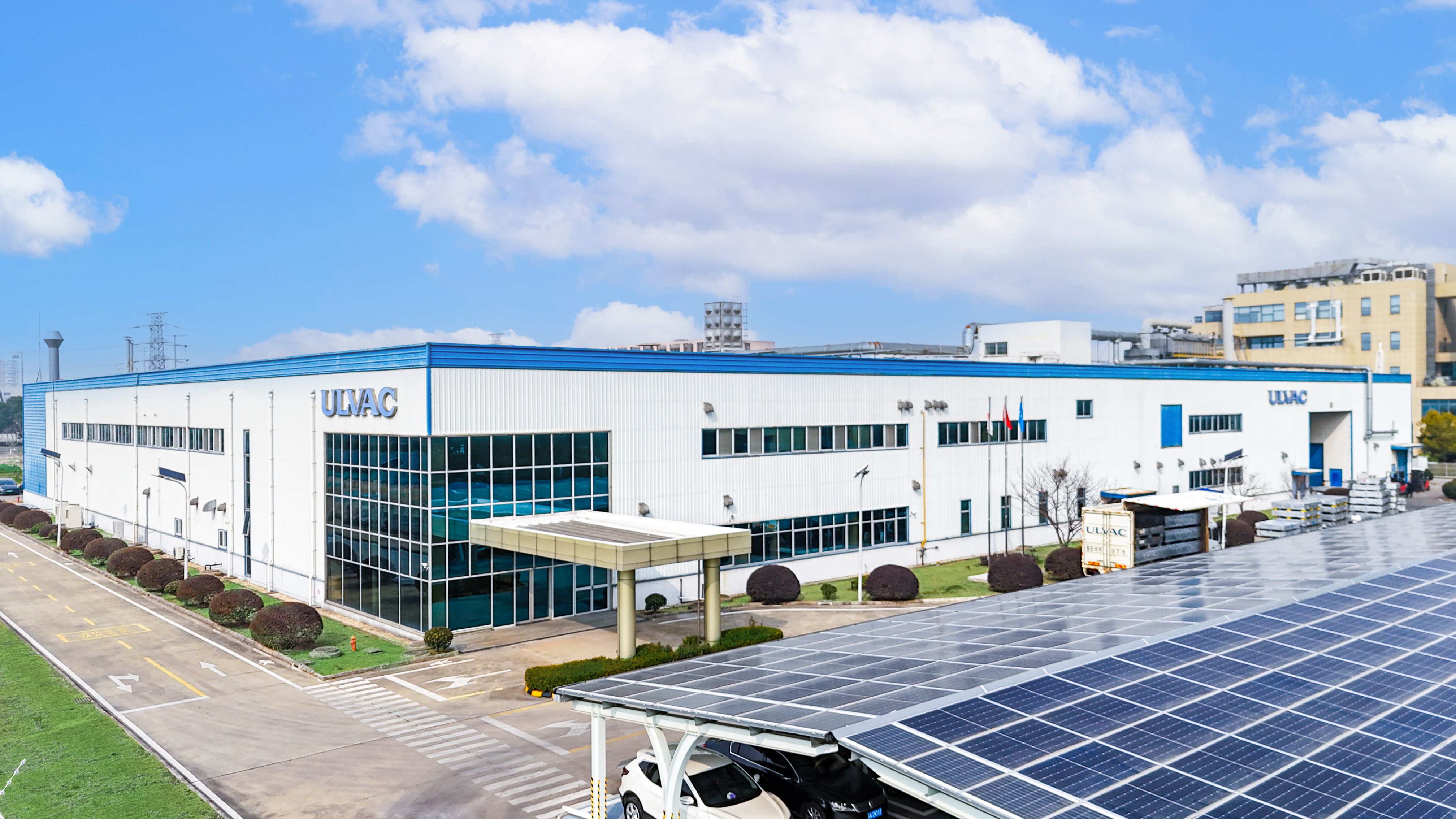 爱发科电子材料苏州工厂精密真空设备产线实景